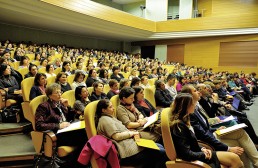 Bildungsinitiative Rumänien: voller Konferenzsaal